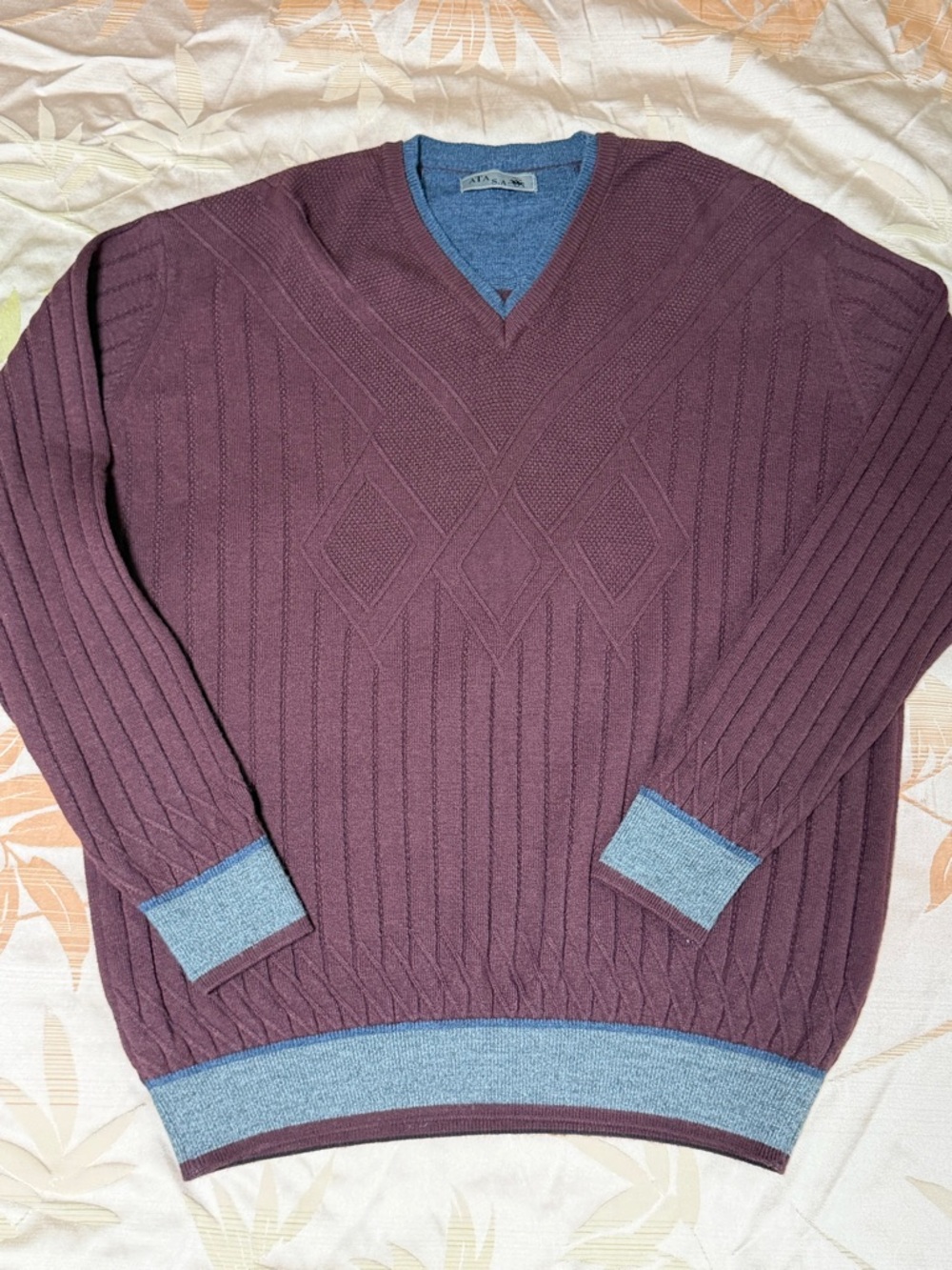 Men's V-Neck Ribbed Sweater in Plum with Blue Trim